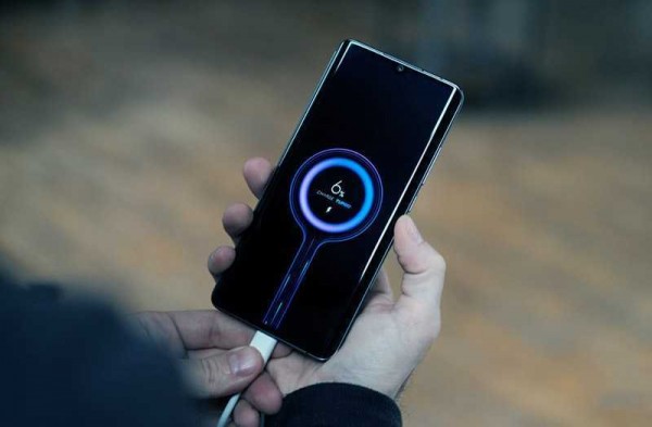 Обзор Xiaomi Mi Note 10: смартфон с мощными камерами Обзор Xiaomi Mi Note 10: смартфон с мощными камерами