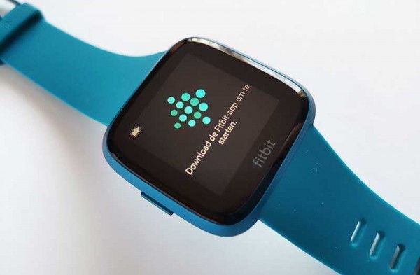 Обзор Fitbit Versa Lite Edition умных часов, объединяющих плохое и хорошее