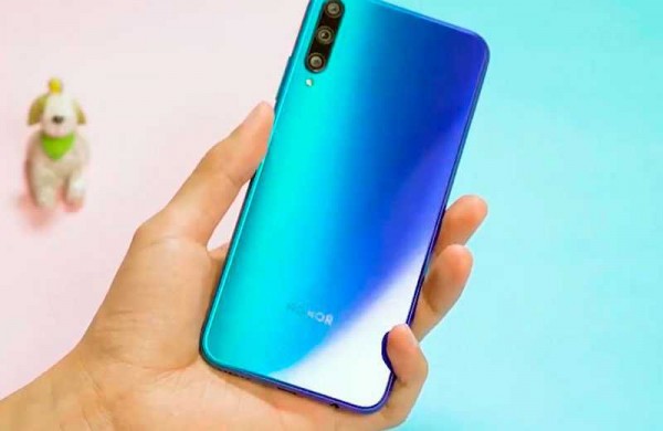 Обзор Honor Play 3: производительный бюджетный телефон Обзор Honor Play 3: производительный бюджетный телефон