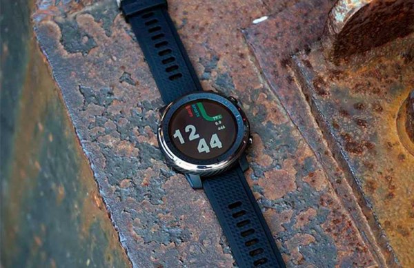 Обзор Amazfit Stratos 3: умные и спортивные часы
