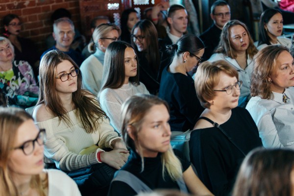 Региональная программа выставки ARTDOM открылась выездной сессией в Новосибирске