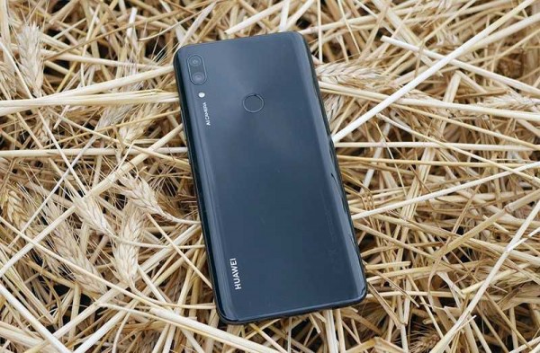 Обзор Huawei P Smart Z: современный телефон по приемлемой цене