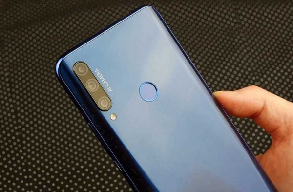 Обзор Honor 9X: роскошный вид и знакомые компоненты Обзор Honor 9X: роскошный вид и знакомые компоненты