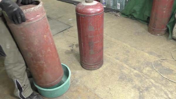 Печь из газовых баллонов сделанная своими руками