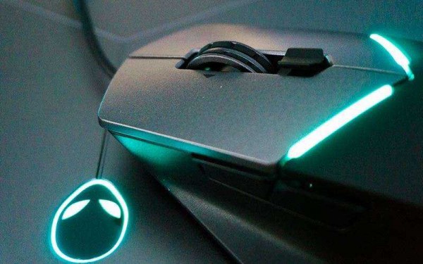 Обзор Dell Alienware AW558 &mdash; Пришельцы возвращаются в геймерские аксессуары