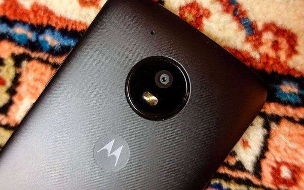 Отзыв на Moto E4 — Бюджетный телефон тоже может быть хорошим Отзыв на Moto E4 — Бюджетный телефон тоже может быть хорошим