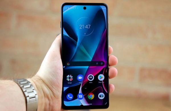 Обзор Motorola Moto G200 5G: смартфон с флагманской производительностью по доступной цене Обзор Motorola Moto G200 5G: смартфон с флагманской производительностью по доступной цене