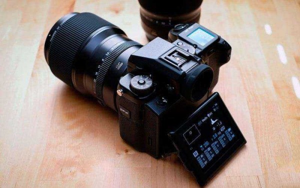 Fujifilm GFX 50S &mdash; Обзор среднеформатной беззеркальной фотокамеры для профессионалов