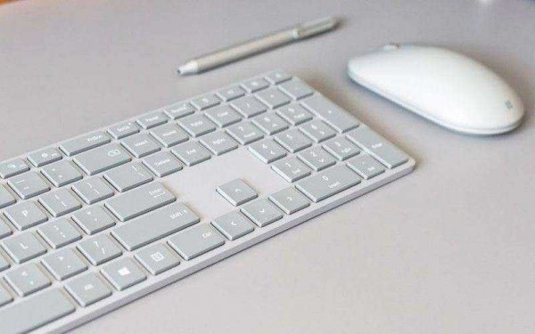 Обзор Microsoft Surface Keyboard &mdash; У клавиатуры Apple, есть достойный конкурент