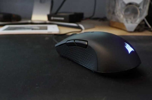 Обзор Corsair M55 RGB Pro: симметричной и надёжной игровой мышки Обзор Corsair M55 RGB Pro: симметричной и надёжной игровой мышки