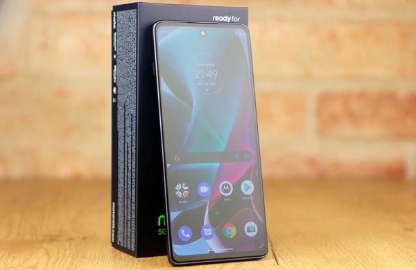 Обзор Motorola Moto G200 5G: смартфон с флагманской производительностью по доступной цене Обзор Motorola Moto G200 5G: смартфон с флагманской производительностью по доступной цене