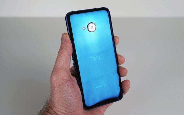 Обзор HTC U11 Life &mdash; Лучшая бюджетная замена флагмана с Android One