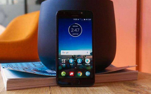 Отзыв на Moto E4 — Бюджетный телефон тоже может быть хорошим Отзыв на Moto E4 — Бюджетный телефон тоже может быть хорошим