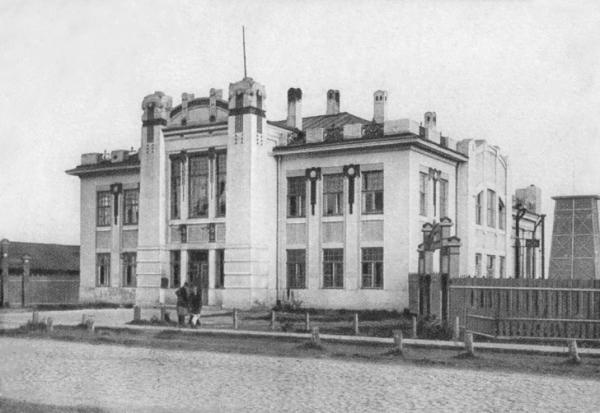Выставка «Мастера симбирского модерна» в МУАРе Выставка «Мастера симбирского модерна» в МУАРе