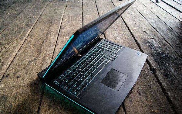 Обзор Alienware 17 R4 &ndash; Отзывы на игровой ноутбук, который вызовет зависть у всех