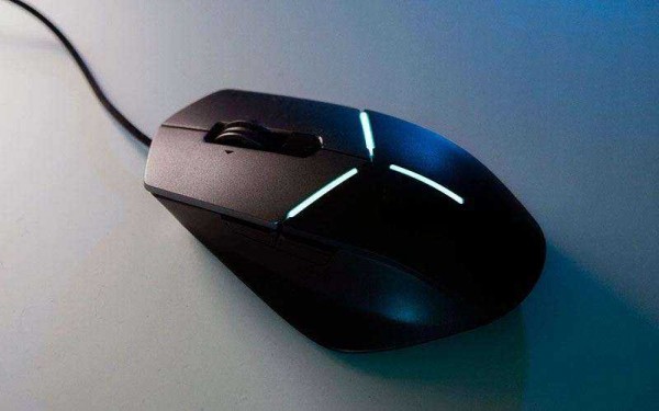 Обзор Dell Alienware AW558 &mdash; Пришельцы возвращаются в геймерские аксессуары