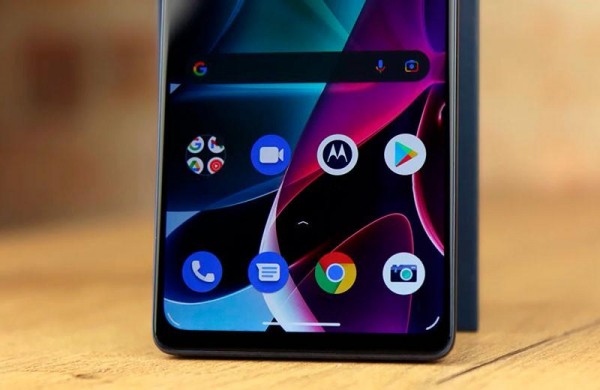 Обзор Motorola Moto G200 5G: смартфон с флагманской производительностью по доступной цене Обзор Motorola Moto G200 5G: смартфон с флагманской производительностью по доступной цене
