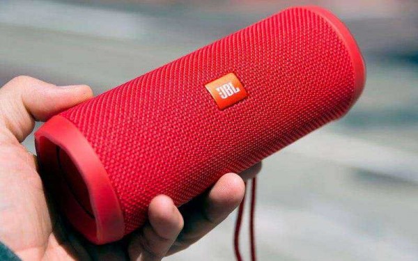 Обзор JBL Flip 4: обновлённой, Bluetooth-колонки защищённой от воды Обзор JBL Flip 4: обновлённой, Bluetooth-колонки защищённой от воды