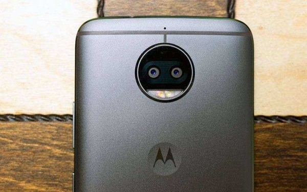 Обзор Motorola Moto G5s Plus &mdash; Смартфон который должен был выйти раньше
