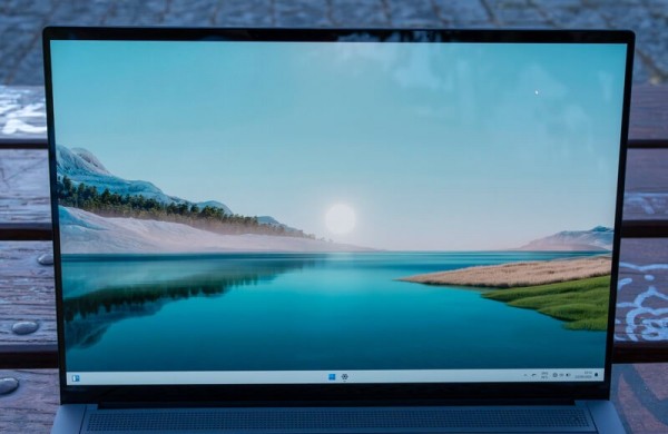 Обзор Asus Zenbook S 14: премиального компактного ноутбука на процессоре Lunar Lake Обзор Asus Zenbook S 14: премиального компактного ноутбука на процессоре Lunar Lake