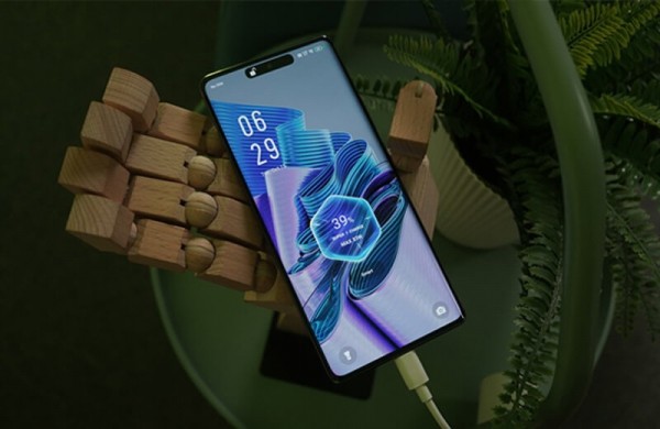 Обзор Infinix Hot 50 Pro+: невероятно тонкого и дешёвого игрового смартфона Обзор Infinix Hot 50 Pro+: невероятно тонкого и дешёвого игрового смартфона
