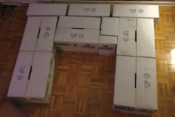 Картонный камин из коробок своими руками Картонный камин из коробок своими руками