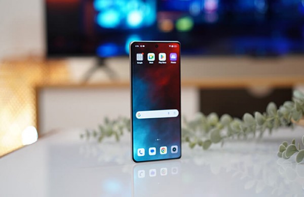 Обзор Realme GT 6: флагманского смартфона по цене средней модели
