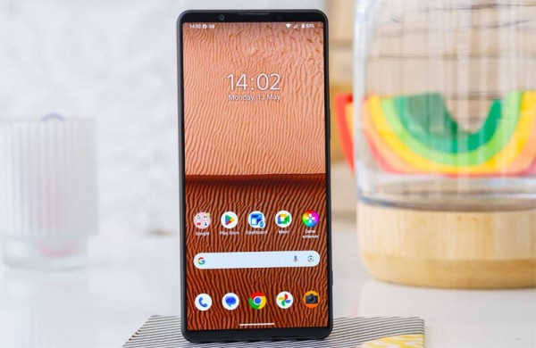 Обзор Sony Xperia 1 VI: слишком дорогого флагманского смартфона для съёмки