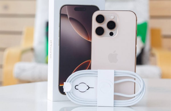 Обзор Apple iPhone 16 Pro: смартфона для фанатов ИИ с самым мощным железом