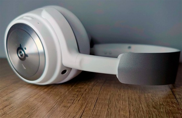 Обзор SteelSeries Arctis Nova Pro Wireless: безумно дорогие наушники, но так ли они хороши?