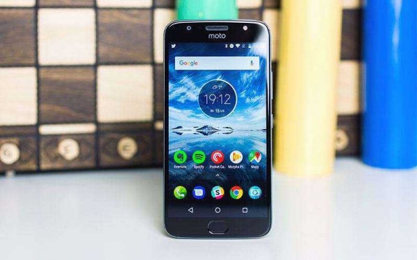 Обзор Motorola Moto G5s Plus &mdash; Смартфон который должен был выйти раньше