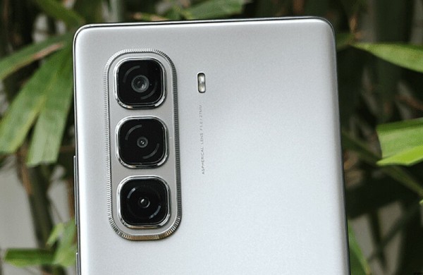 Обзор Infinix Hot 50 Pro+: невероятно тонкого и дешёвого игрового смартфона Обзор Infinix Hot 50 Pro+: невероятно тонкого и дешёвого игрового смартфона
