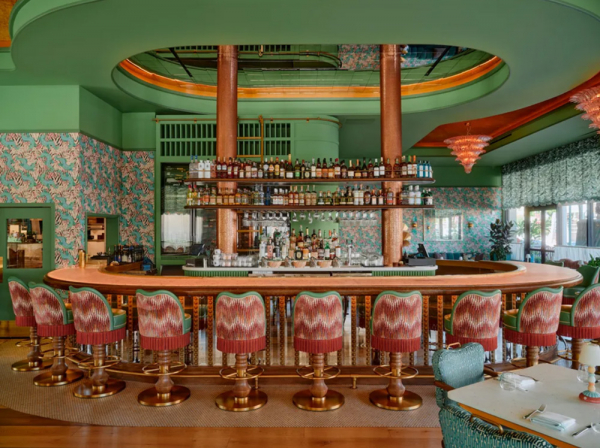 Новый ресторан Bar Issi в пустыне Калифорнии