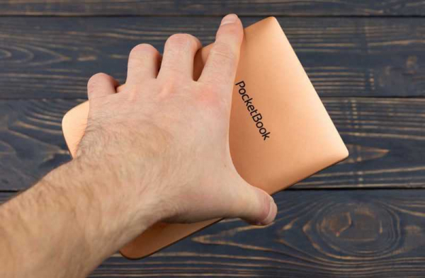 Обзор PocketBook 632 – флагманского ультракомпактного 6-дюймового ридера с разноцветной подсветкой Обзор PocketBook 632 – флагманского ультракомпактного 6-дюймового ридера с разноцветной подсветкой