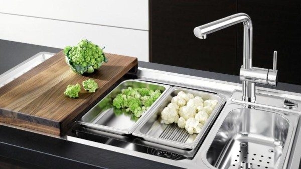 Какую мойку выбрать: особенности различных вариантов