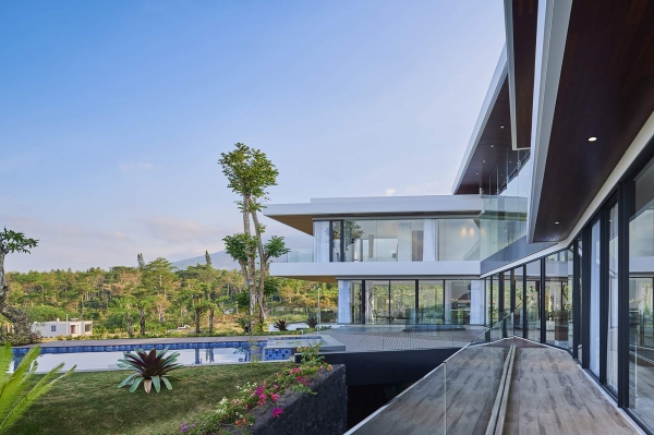 Роскошная вилла IV Villa, Индонезия