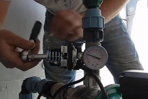 Регулировка насосной станции: регулировка давления своими руками Регулировка насосной станции: регулировка давления своими руками